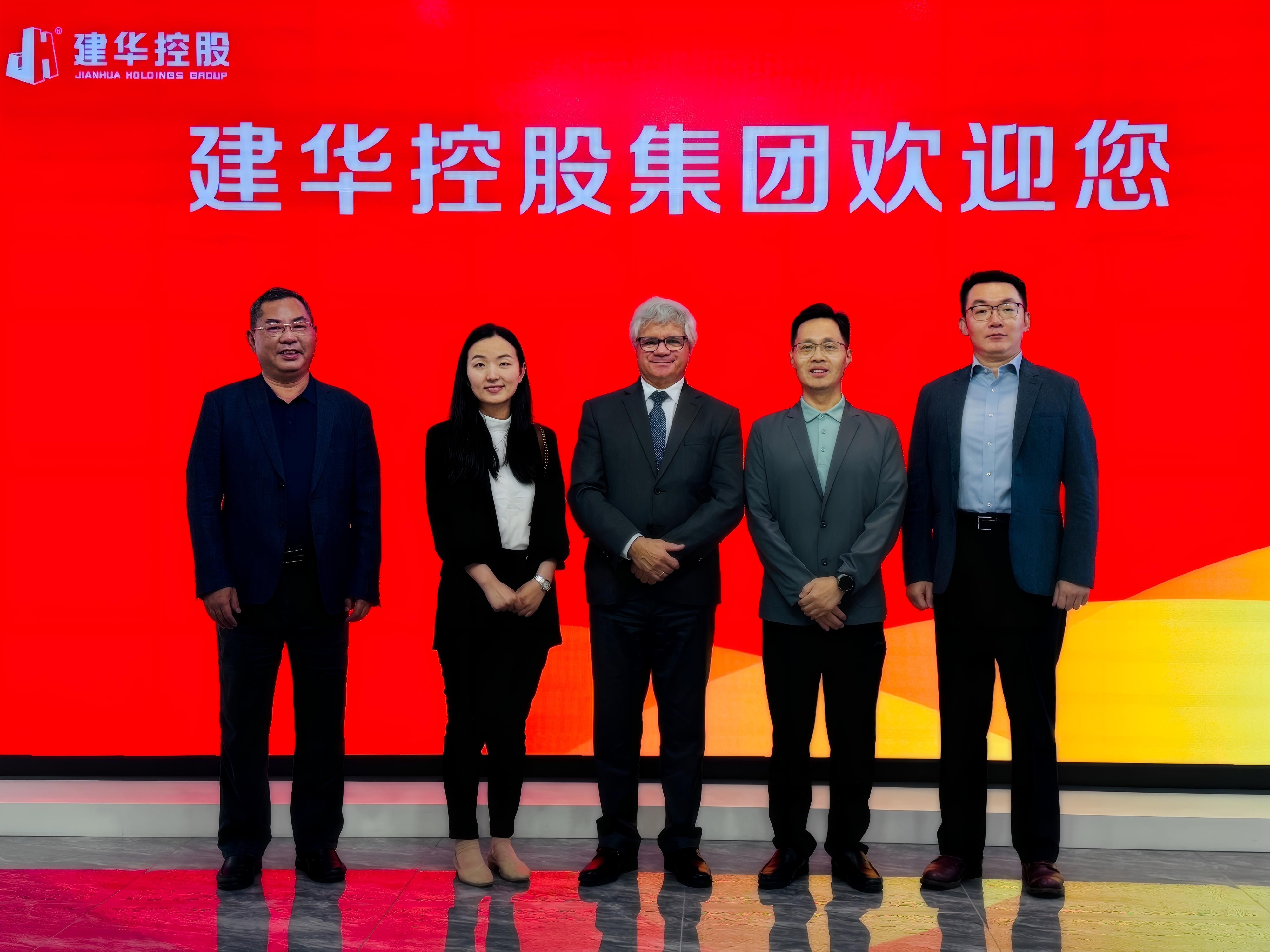 1748428028744727.jpg 1748428028744727.jpg