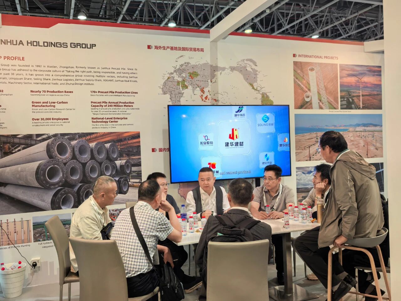 1764641334723315.jpg 1764641334723315.jpg